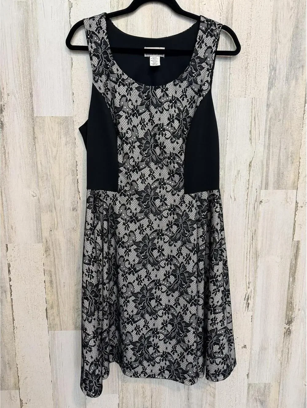 ROBBIE BEE Women's 12 Black White Lace Fit Flare Dress USA - Picture 2 of 12